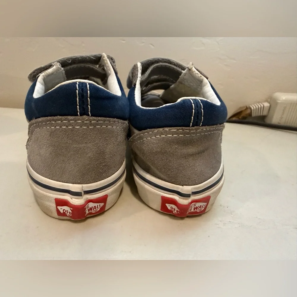 Vans Kids Sneakers Size 13 Old School V Logo Pop Skate Shoes Unisex Blue/Gray‎